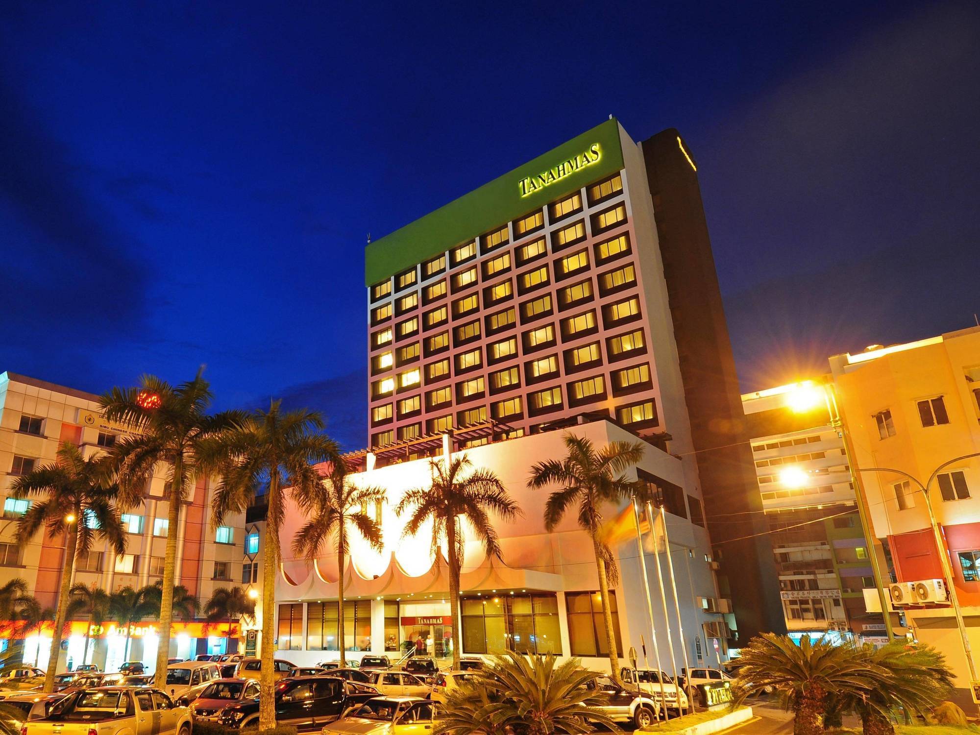 Tanahmas The Sibu Hotel Esterno foto